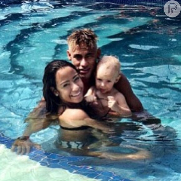 Neymar publica foto com a irmã, Rafaela, e com o filho, Davi Lucca, de 2 anos