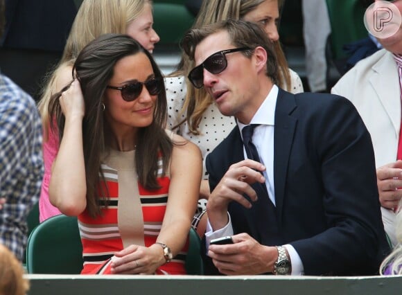 A irmã da Duquesa de Cambridge, Pippa Middleton e o banqueiro Nico Jackson. Segundo o jornal 'Sunday People', o casal está noivo e deve se casar em 2014