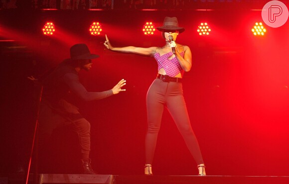 Alicia Keys trouxe para o Brasil a 'Set the World on Fire Tour', que começou em março deste ano e já rodou os Estados Unidos e a Europa