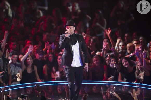 Justin Timberlake foi consagrado durante o 'VMA 2013' por conta do seu trabalho na música e o elogiado álbum 'The 20/20 Experience'