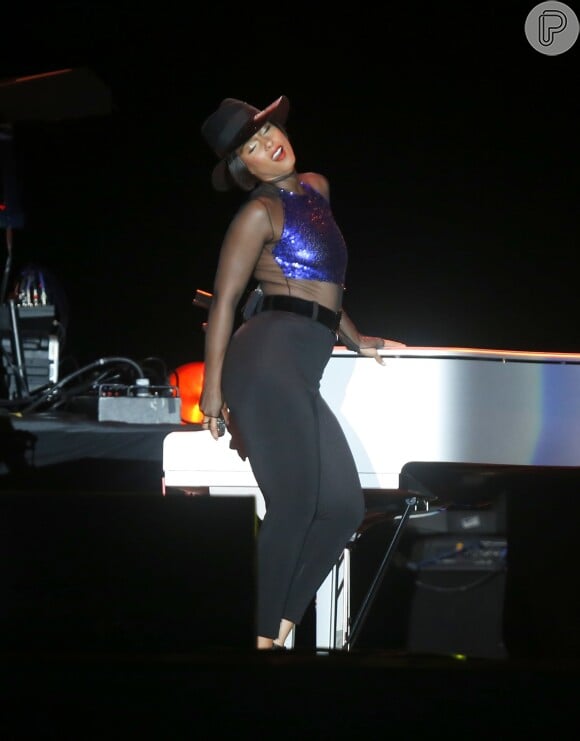 Alicia Keys fez coreografias durante seu show no Rock in Rio, em 15 de setembro de 2013