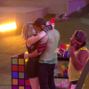 'BBB16': Matheus e Cacau trocaram beijos logo no início do programa