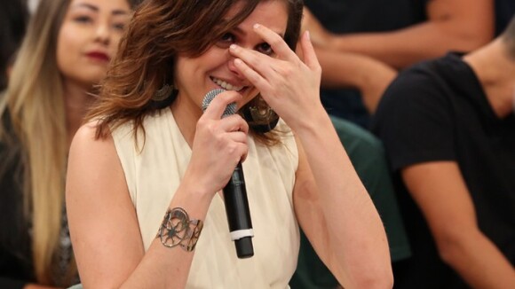 Monica Iozzi chora ao rever 'Vídeo Show' em gravação do 'Altas Horas': 'Saudade'