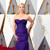 Reese Witherspoon em longo Oscar de la Renta