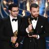 Sam Smith comemora Oscar de 'Melhor Canção Original'
