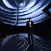 Sam Smith cantou 'Writings on the wall' no Oscar no último domingo (29)