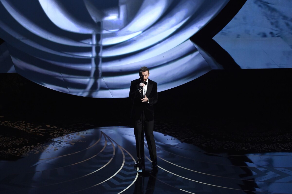 writings on the wall by sam smith