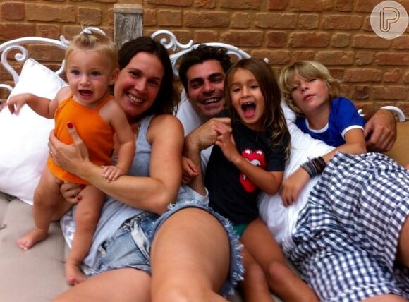 Thiago Lacerda e Vanessa Lóes têm três filhos