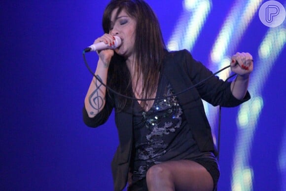 Em 2012, a cantora ficou em 9º lugar entre as 10 mulheres mais ricas do Brasil em uma pequisa realizada no país