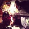 Márcio Garcia posta foto dos filhos Pedro, Nina e Felipe lendo antes de dormir
