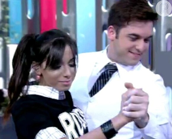 Anitta dançou bolero durante participação no programa 'Encontro com Fátima Bernardes'