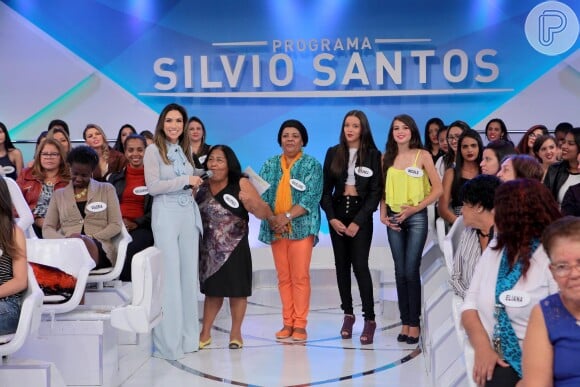 Patrícia Abravanel conversou com a plateia durante o 'Programa Silvio Santos'