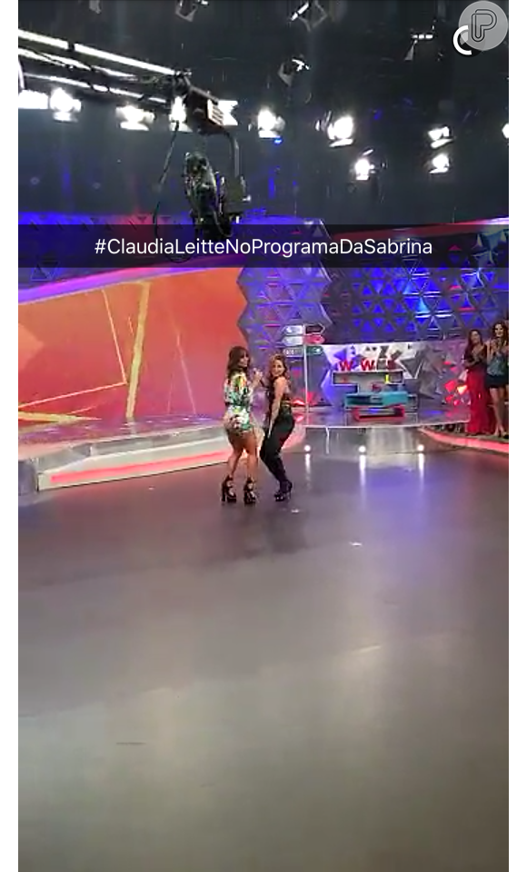 Claudia Leitte e Sabrina Sato dançaram 'Work', da Rihanna, juntas