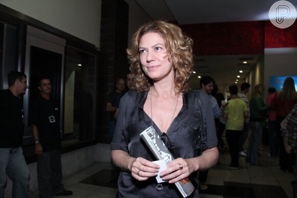 Patricia Pillar é fotografada na pré-estreia do filme 'Meu Passado me Condena'