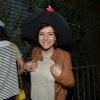 Regiane Alves vai à festa de Halloween de 'Sangue Bom'