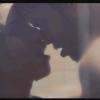 Anitta e Victor Sparapane atuam em cenas quentes no clipe da música 'Zen'