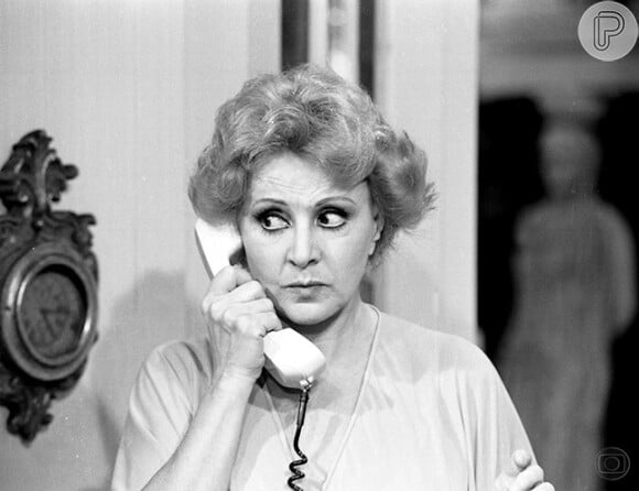 Eva Todor interpretou Santinha em 'Sétimo Sentido' (1982)