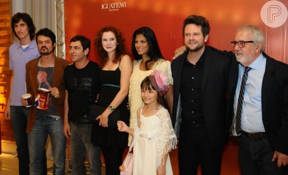 Elenco de 'O Palhaço' brilha na pré-estreia do filme em outubro de 2011, em São Paulo