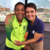 Sandra Annenberg abraça a campeã olímpica no judô, Rafaela Silva