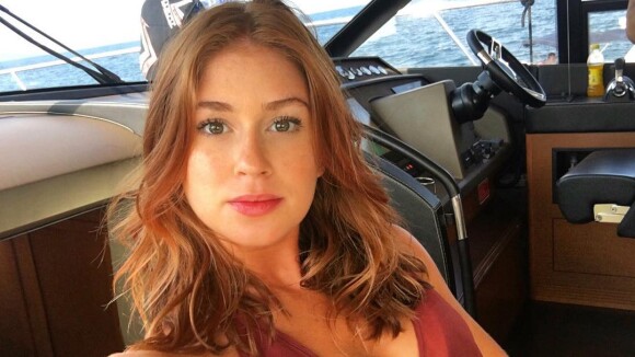 Marina Ruy Barbosa viaja para Angra para gravar 'Justiça': 'Tentando uma selfie'