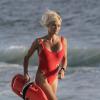 Pamela Anderson fez sucesso como a personagem C.J. Parker no seriado americano 'SOS Malibu'