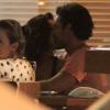 Mariana Rios e Jay Zan aproveitaram para beijar muito