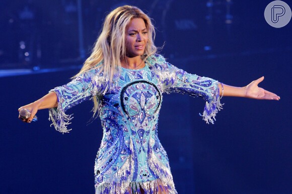 É esperado que Beyoncé fique em primeiro lugar na Billboard 200