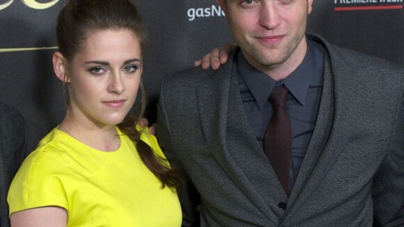 Robert Pattinson passou o Natal longe de Kristen Stewart por causa das irmãs