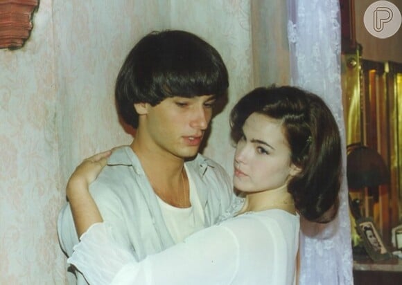 Na minissérie 'Hilda Furacão' (1998), Ana Paula Arósio e Rodrigo Santoro formavam par romântico