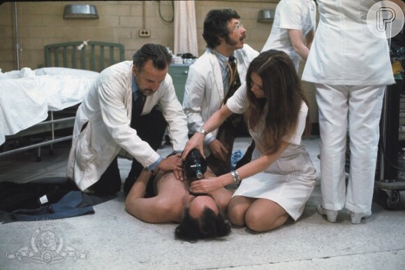Paddy Chayefsky é o roteirista com mais Oscars na carreira, tendo levado o prêmio por três vezes, uma delas pelo melhor roteiro original por 'O Hospital', retratado na foto