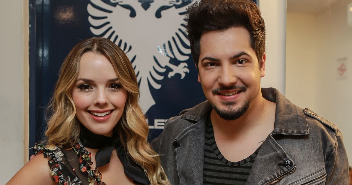 Thaeme, da dupla com Thiago, comentou a prisão do exparceiro Thiago Servo Purepeople Thaeme, da dupla com Thiago, comentou a prisão do exparceiro Thiago Servo Purepeople