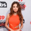 Selena Gomez irá desenhar uma linha de produtos para a grife Coach