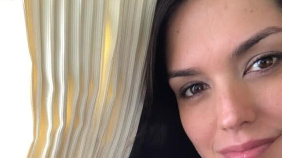 Thais Fersoza mostra viagem de avião da filha, Melinda: 'Bebê sorriso'. Vídeo!