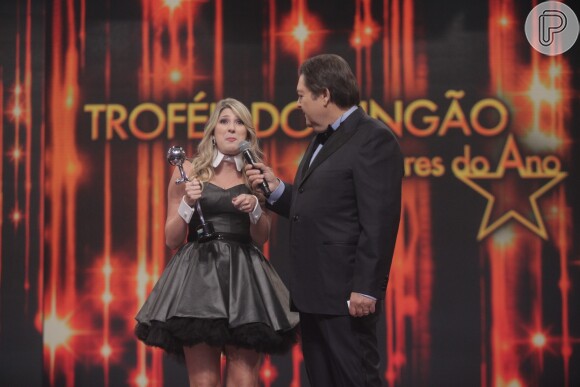 Dani Calabresa superou Marcelo Adnet e venceu a categoria de Melhor Humorista no 'Melhores do Ano' do 'Domingão do Faustão'