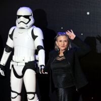 Carrie Fisher, princesa Leia na trilogia 'Star Wars', tem ataque cardíaco em voo