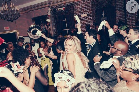 Beyoncé é muito próxima da família Obama e cantou na festa de 50 anos da primeira-dama Michele Obama