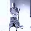 Vin Diesel fica animado e canta e dança músicas de Katy Perry e Beyoncé, em 28 de janeiro de 2014