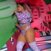 Anitta apareceu com novo visual no Festival Planeta Atlântida, no Rio Grande do Sul, neste domingo, 5 de fevereiro de 2017