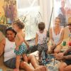 Luana Piovani acompanhada por Pedro Scooby e Thiago Lacerda e a mulher, Vanessa Lóes, levaram os seus respectivos filhos a um evento infantil neste domingo, 5 de fevereiro de 2017, no Cais do Porto, no Rio