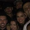 Bruna Marquezine e Neymar comemoraram com a irmã dele, Rafaella Santos, e amigos o aniversário do jogador, no final de semana