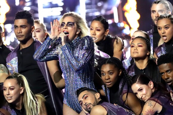 Maquiagem de Lady Gaga durante show do Super Bowl, em 5 de fevereiro de 2017, chamou atenção!