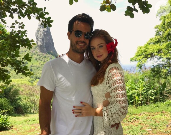 Marina Ruy Barbosa e Xande Negrão se conheceram em Fernando de Noronha, onde comemoraram o primeiro ano de namoro