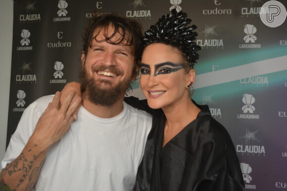 Claudia Leitte recebeu Saulo no show em Recife