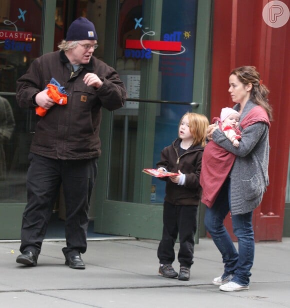 Philip Seymour Hoffman foi casado com Mimi O'Donnell, com quem teve 3 filhos: Cooper, 6 anos; Tallulah, 2 anos; e Willa, de 6 meses
