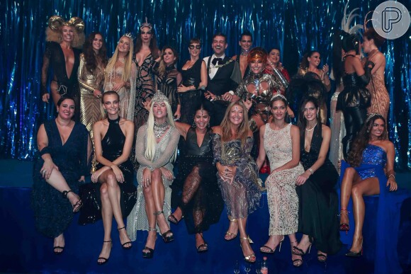 O 'Baile da Vogue' aconteceu na madrugada desta sexta-feira (17) e reuniu celebridades como Bruna Marquezine, Thaila Ayala e até o ator Ed Westwick, da série 'Gossip Girl'