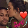 No Valentine's Day, Bruna Marquezine e Neymar trocaram declarações pelas redes sociais. Fofos!