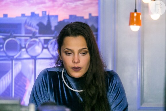 Na opinião de Emilly, o relacionamento dela com Marcos é invejado