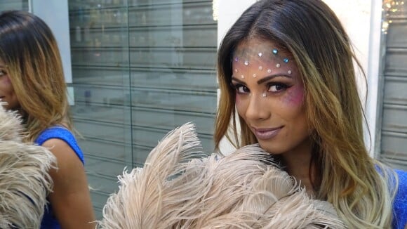 Vídeo: cantora Lexa, musa da Vila Isabel, ensina duas maquiagens de Carnaval