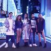 Sasha Meneghel posou pelas ruas de Tóquio com os demais garotos propagandas da marca