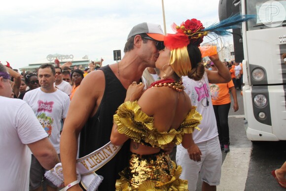 Famosas curtiram o Bloco da Favorita neste sábado, 25 de fevereiro de 2017, no Rio de Janeiro